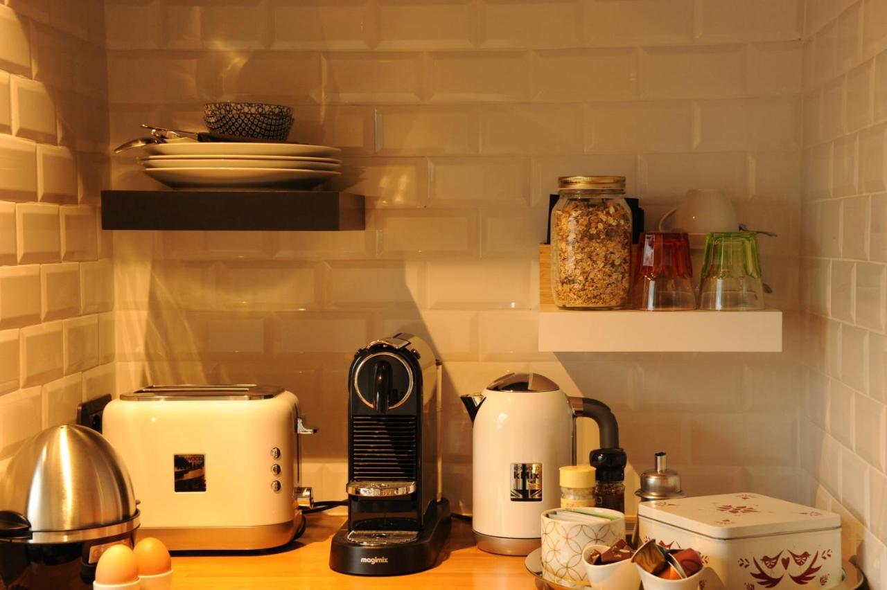 Blue Alice Brussels Aparthotel ภายนอก รูปภาพ