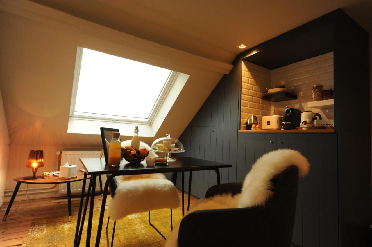 Blue Alice Brussels Aparthotel ภายนอก รูปภาพ