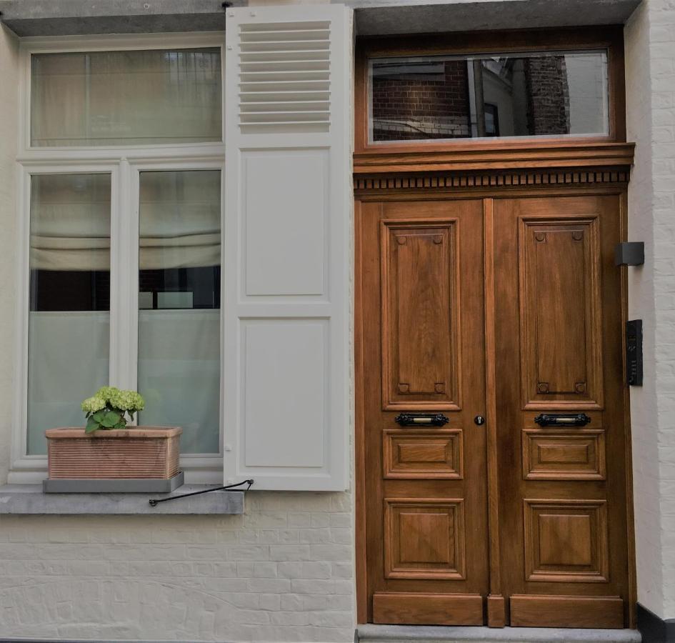 Blue Alice Brussels Aparthotel ภายนอก รูปภาพ