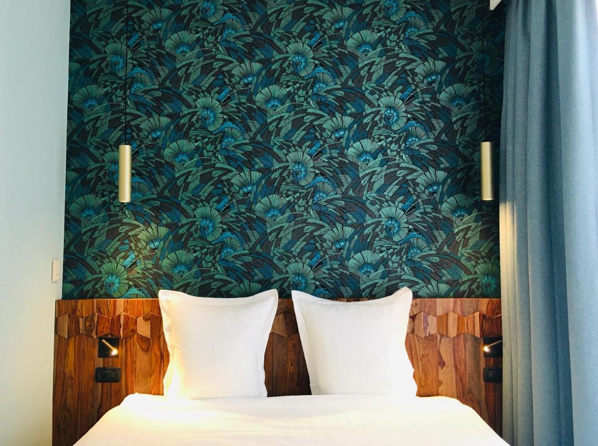 Blue Alice Brussels Aparthotel ภายนอก รูปภาพ
